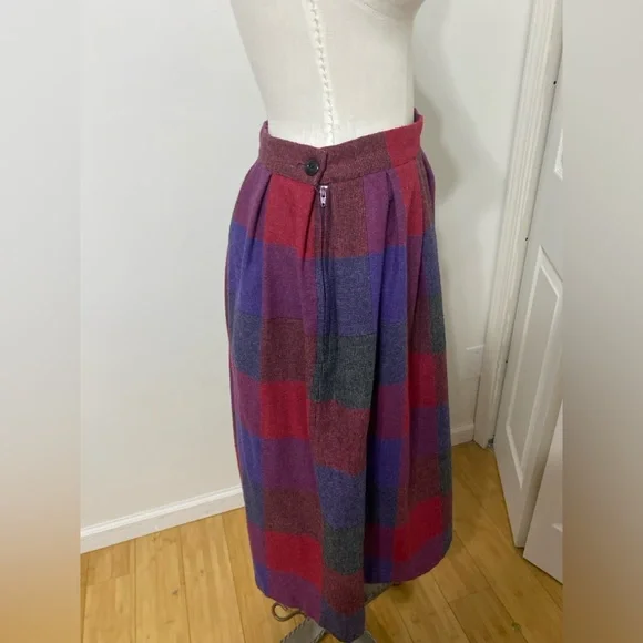 VINTAGE 1970’s Plaid Wool Pleated Midi Skirt Jewel Tone Red Purple Size SMALL - Picture 5 of 11